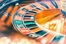 ibet ag မြန်မာ ကစားသမား အကောင့်ဖွင့်ပြီး Live Casino ကစားနေသောပုံ